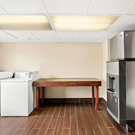 Comfort Suites Abingdon I-81 Экстерьер фото