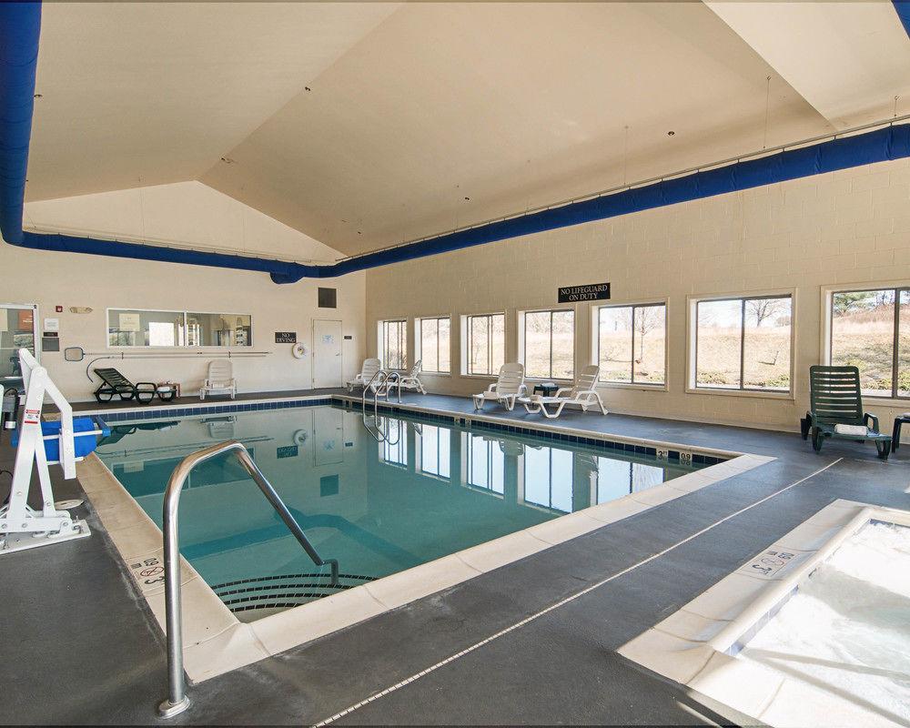 Comfort Suites Abingdon I-81 Экстерьер фото