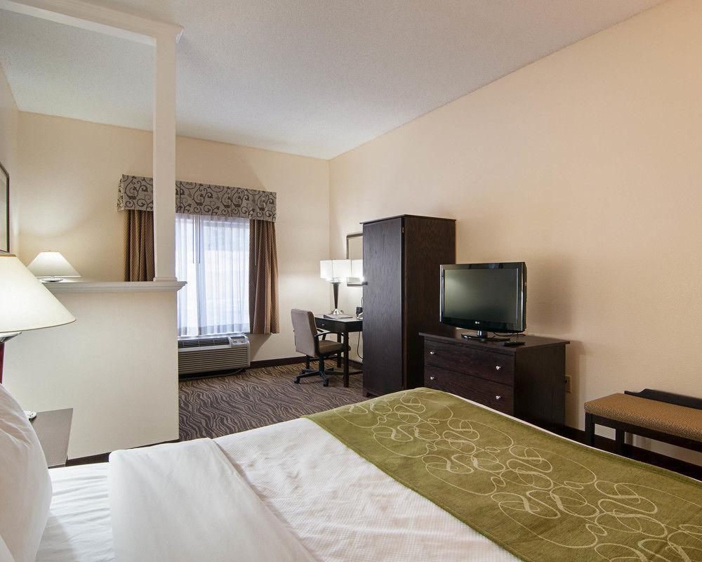 Comfort Suites Abingdon I-81 Экстерьер фото