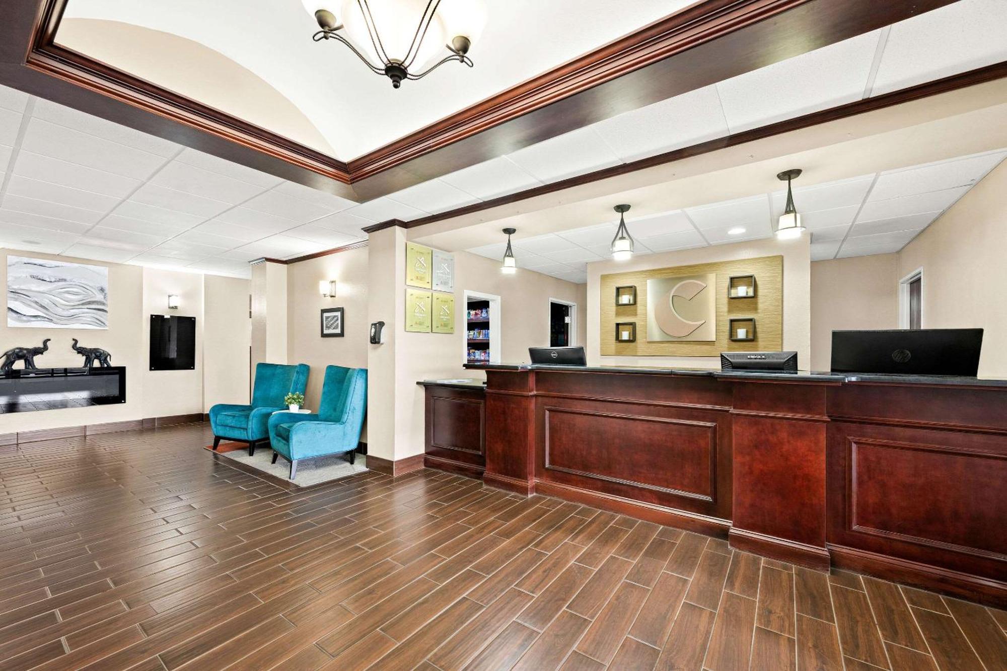 Comfort Suites Abingdon I-81 Экстерьер фото