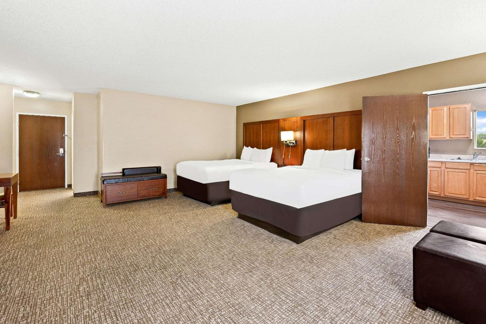 Comfort Suites Abingdon I-81 Экстерьер фото