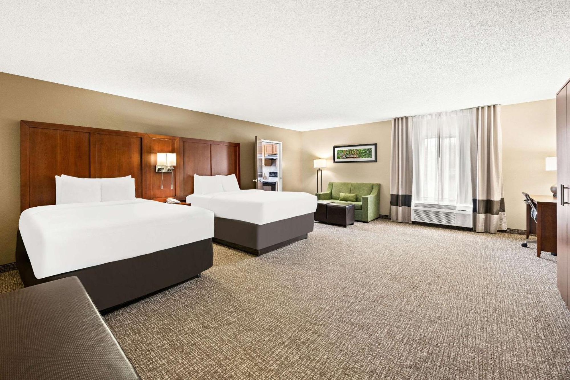 Comfort Suites Abingdon I-81 Экстерьер фото